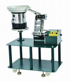 Formation composante de formation à sorties axiales lâche et découpeuse d'avance de machine